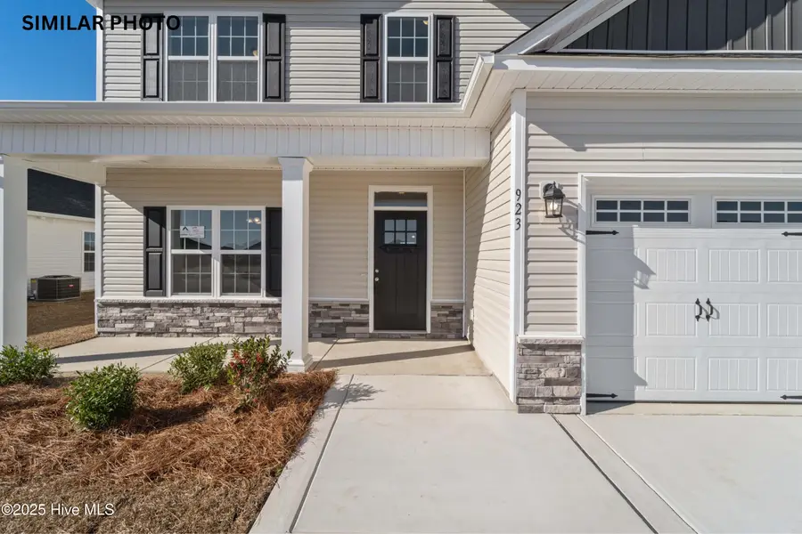 1822 Olde Towne Pointe Boulevard, Jacksonville, NC 28546 - Image #3
