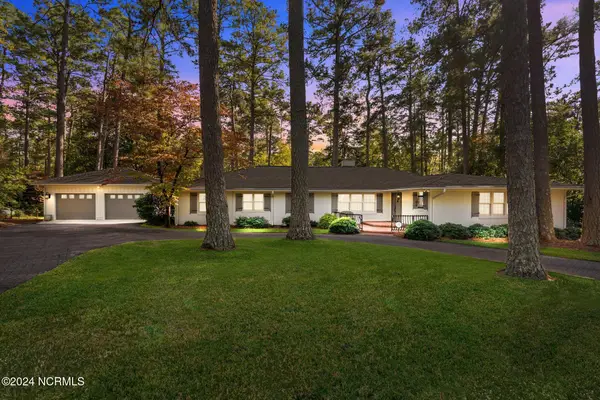 515 S Valley Road, Southern Pines, NC 28387