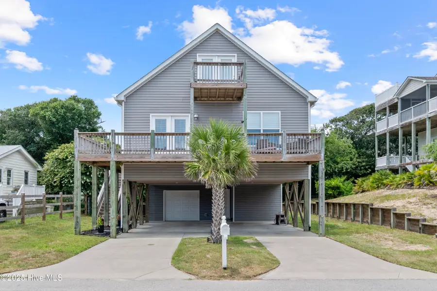 127 Eastview Drive, Emerald Isle, NC 28594 - Image #2