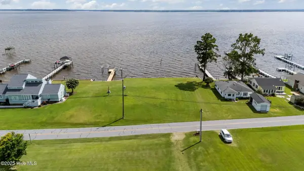 1741 Bayview Road, Bath, NC 27808