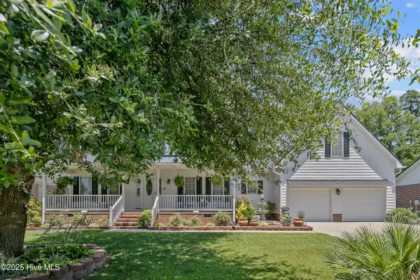 6528 Foxberry Road, Fayetteville, NC 28314