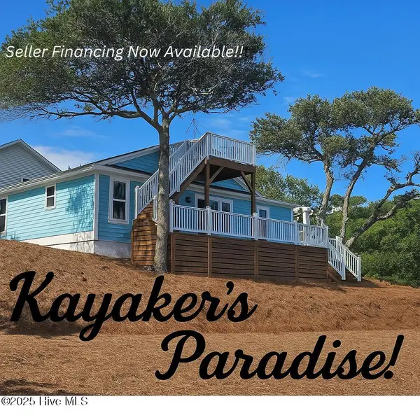 107 SE 37th Street, Oak Island, NC 28465