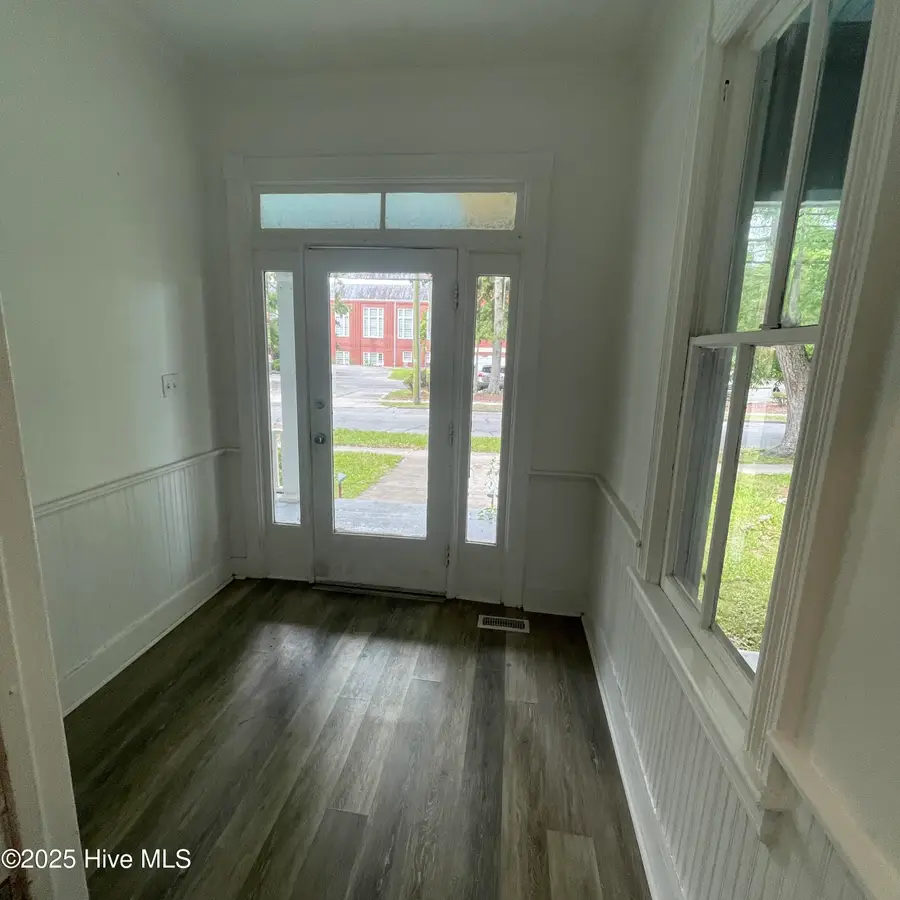 207 E Church Street, Edenton, NC 27932 - Image #2