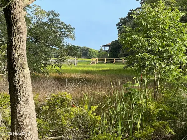 1865 Norwood Street Sw, Ocean Isle Beach, NC 28469