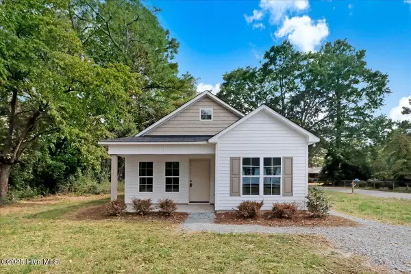 315 Byrd Street, Clinton, NC 28328