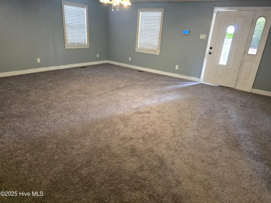 2634 Forrest Drive, Kinston, NC 28504 - Image #3