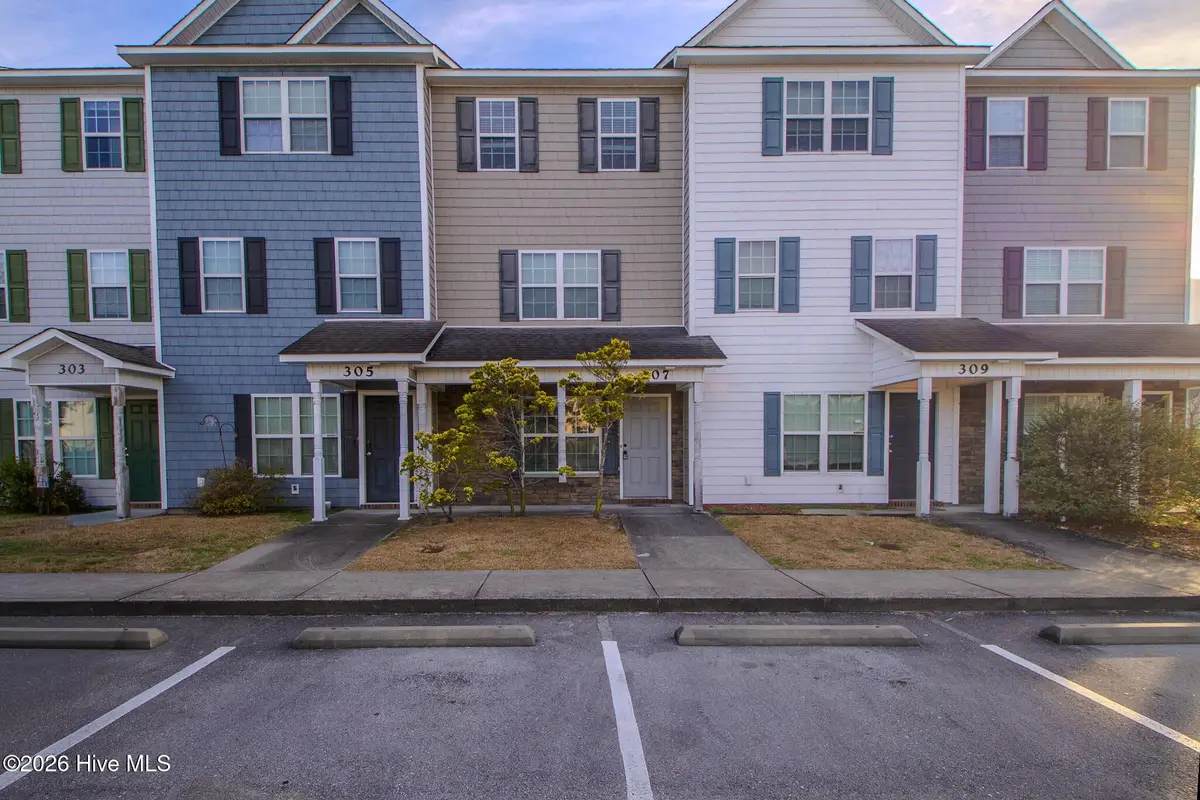 307 Caldwell Loop, Jacksonville, NC 28546 - Image #1