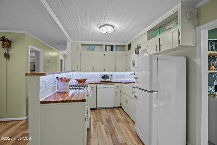 106 Norman Circle, Oriental, NC 28571 - Image #3