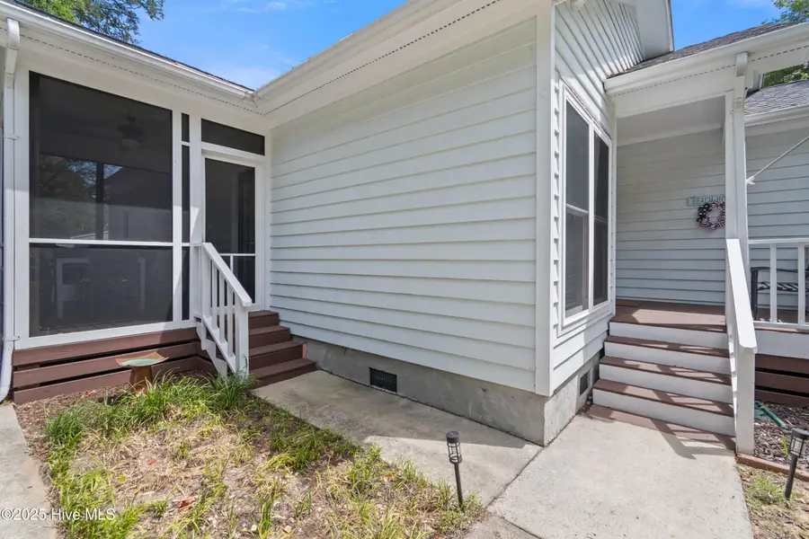 120 SE 2nd Street, Oak Island, NC 28465 - Image #3