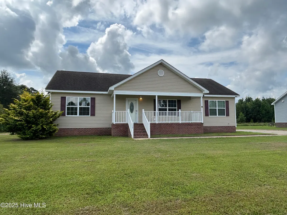 109 Hunter Avenue, Murfreesboro, NC 27855 - Image #1