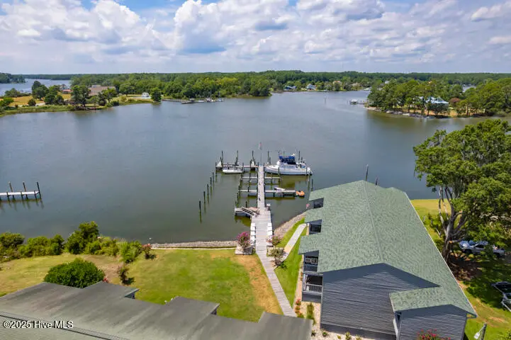 303 Midyette Street #Unit A1, Oriental, NC 28571 - Image #3