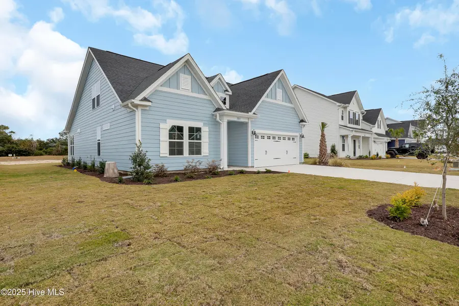 201 Planters Walk, Hampstead, NC 28443 - Image #2