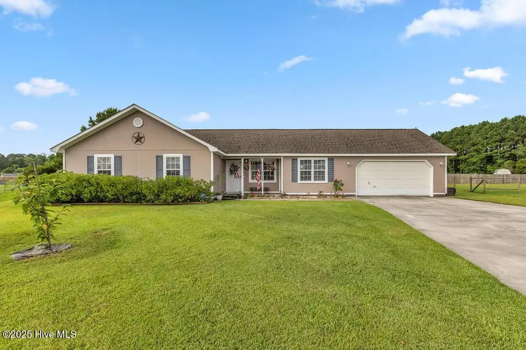 109 Foxtrail Drive, Hubert, NC 28539 - Image #1