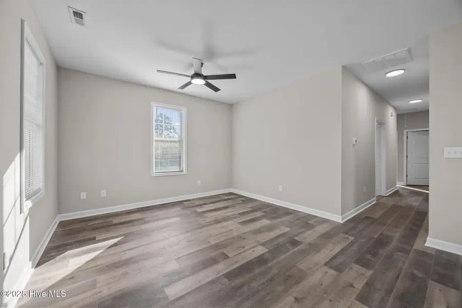 402 W Moore Street, Greenville, NC 27834 - Image #3