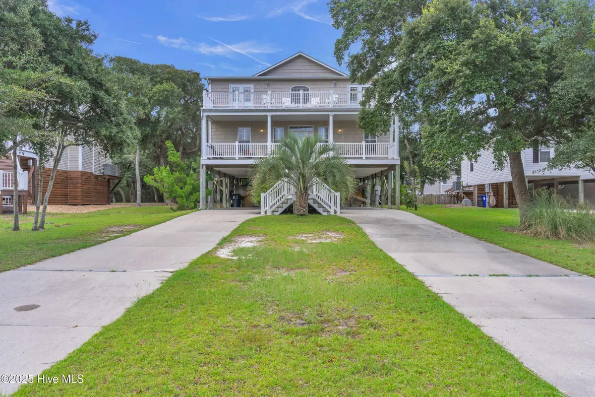 114 SE 63rd Street, Oak Island, NC 28465 - Image #1