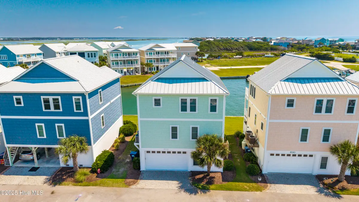 932 Observation Lane, Topsail Beach, NC 28445 - Image #1