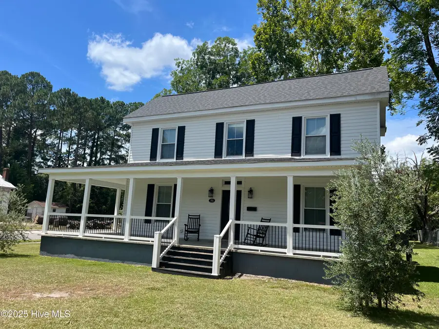 702 N Charlotte Street, Washington, NC 27889 - Image #2