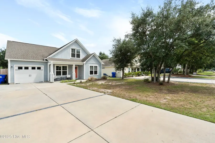 114 NW 11th Street, Oak Island, NC 28465 - Image #3