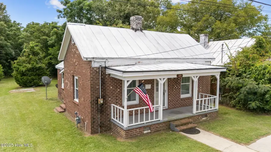 109 E South Street, Kinston, NC 28501 - Image #2