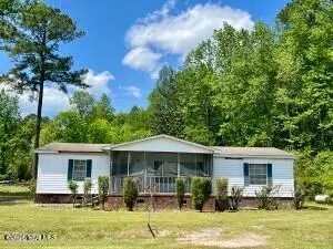 1461 Core Point Road, Blounts Creek, NC 27814