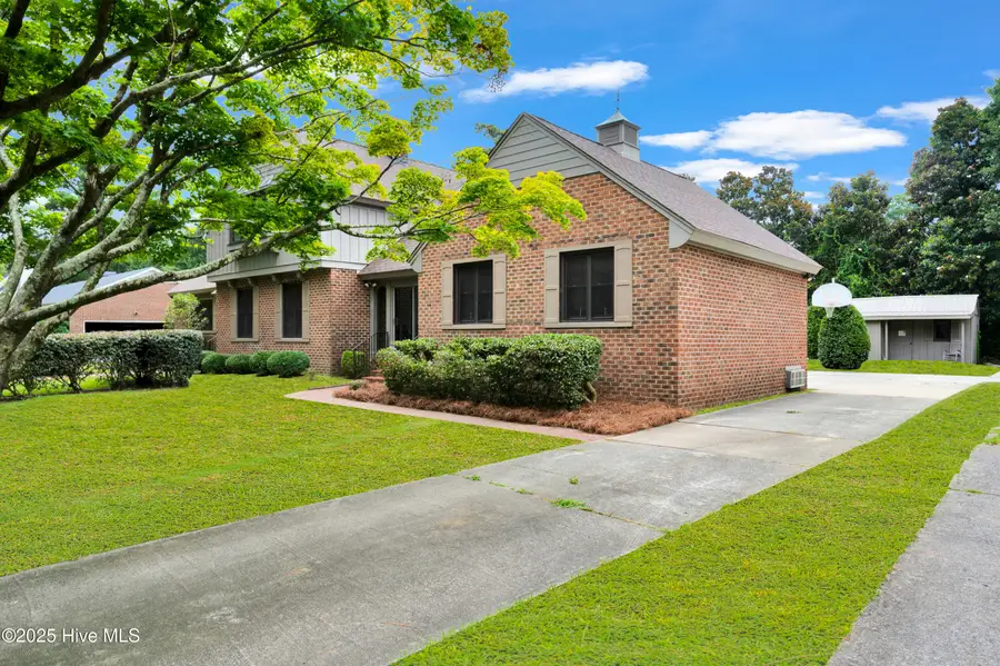 204 Williamsburg Drive, Greenville, NC 27858 - Image #3