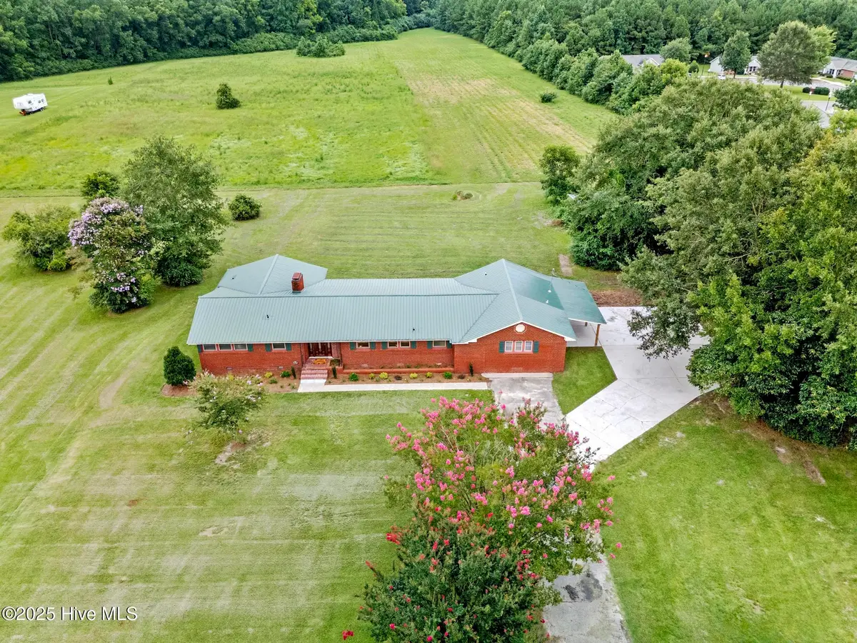 293 Old Chinquapin Road, Beulaville, NC 28518 - Image #1