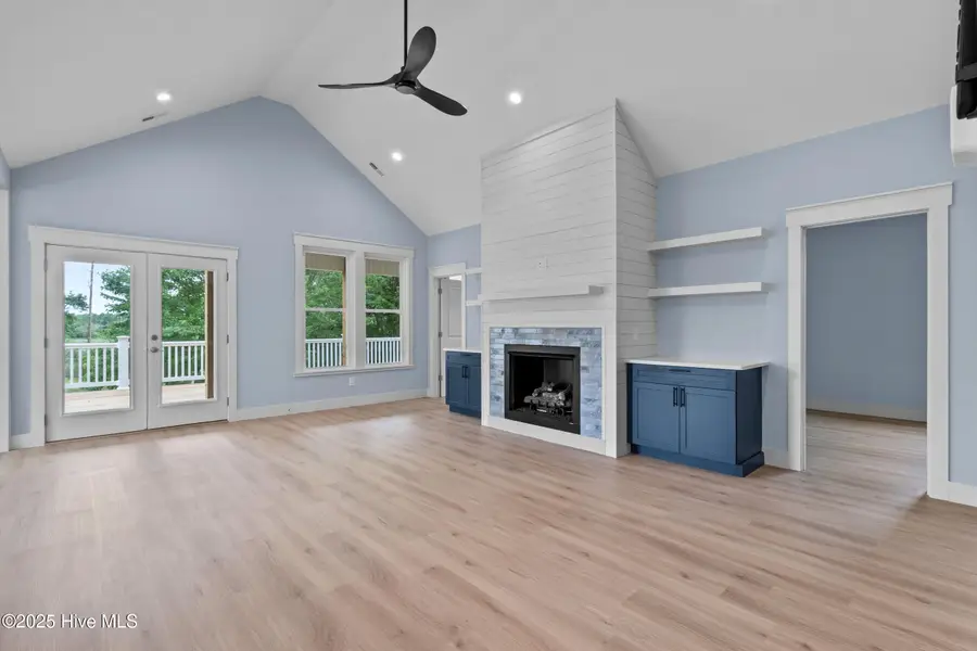 402 Harrison Court, Sneads Ferry, NC 28460 - Image #3