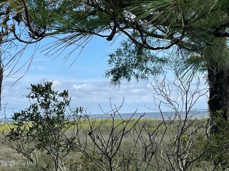 237 Garbacon Drive, Beaufort, NC 28516 - Image #3