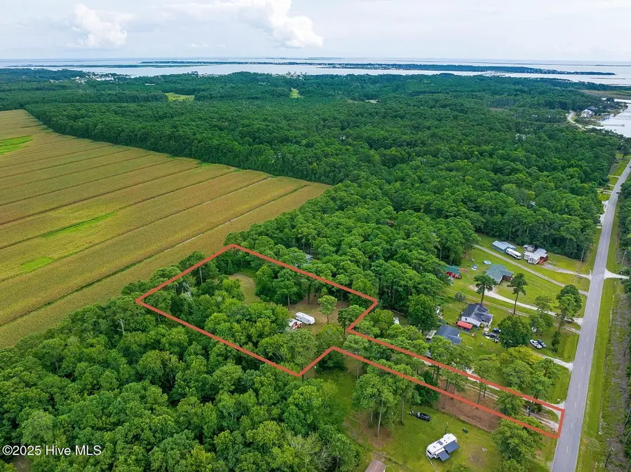 727 Crow Hill Road, Beaufort, NC 28516 - Image #2