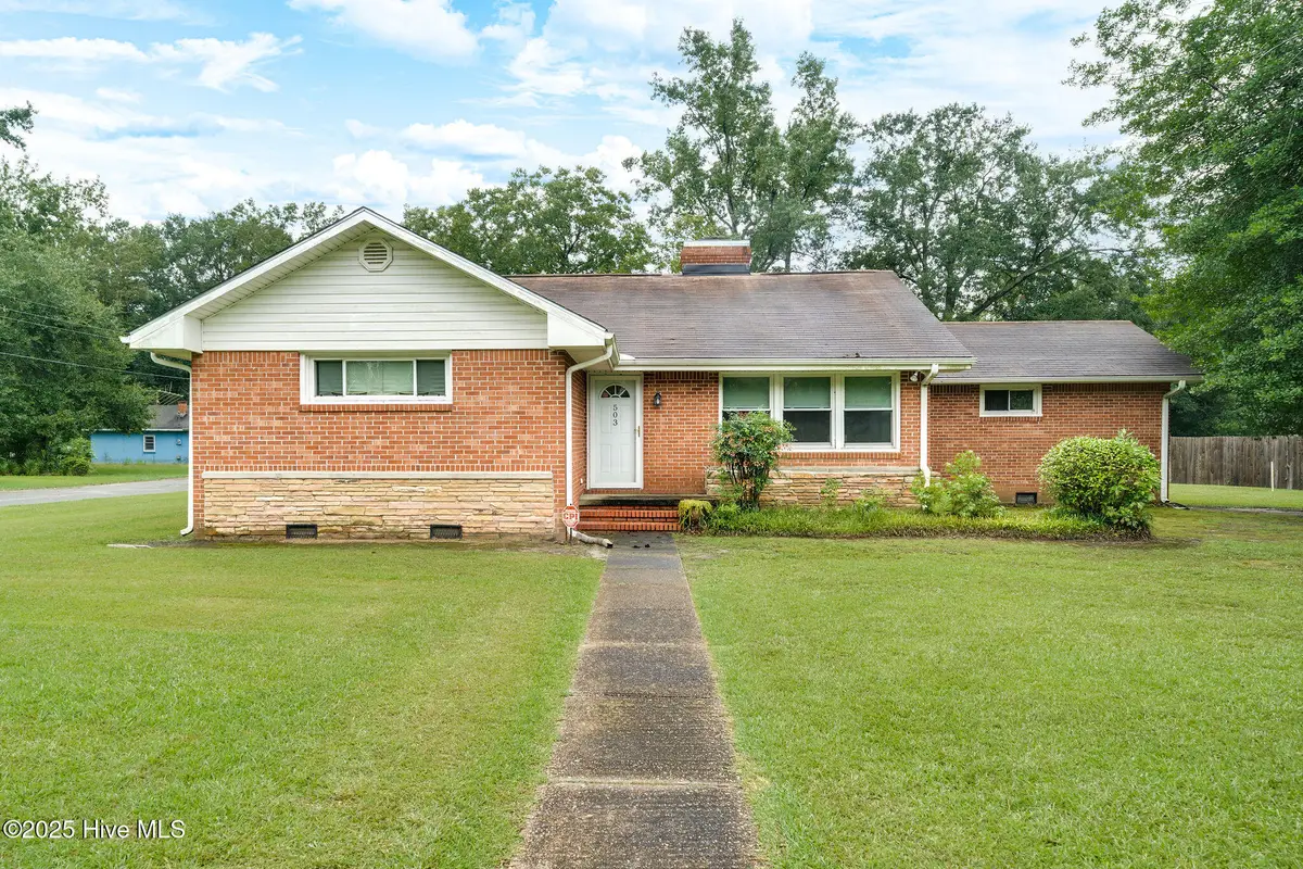 503 W Bay Street, Warsaw, NC 28398 - Image #1