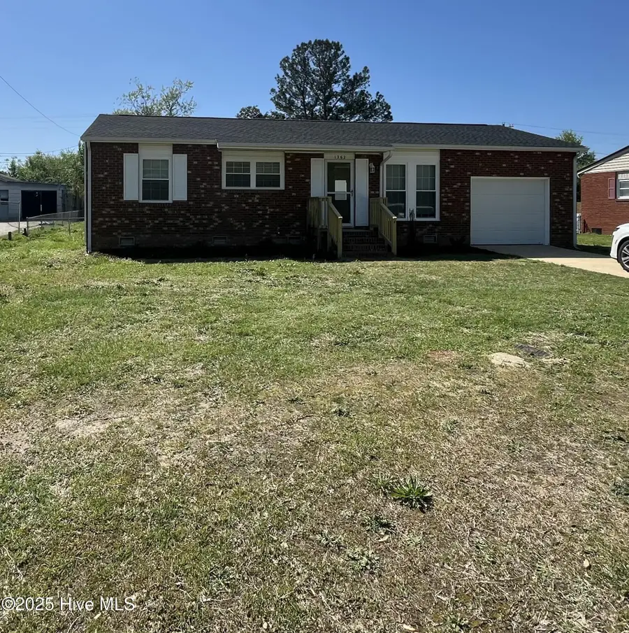 1262 E Manchester Road, Spring Lake, NC 28390 - Image #2