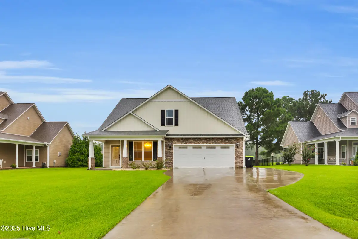 405 Antioch Lakes Road, New Bern, NC 28560 - Image #1