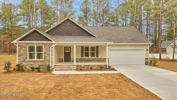 30121 Deercroft Drive, Wagram, NC 28396