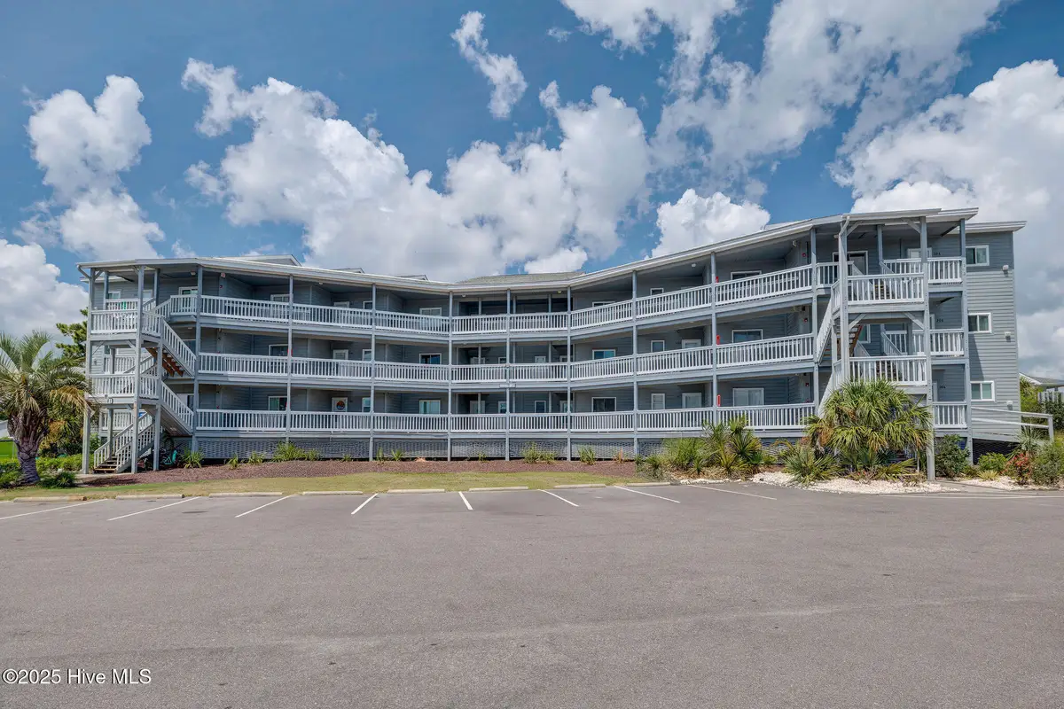 400 Virginia Avenue #101b, Carolina Beach, NC 28428 - Image #1