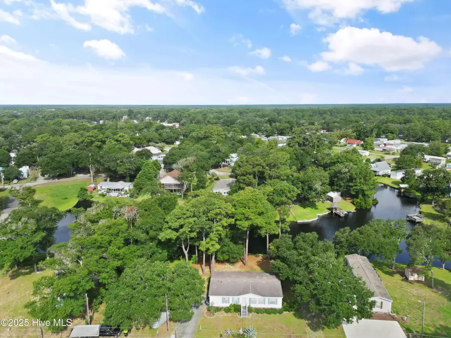 2587 Dockside Drive Sw, Supply, NC 28462 - Image #2