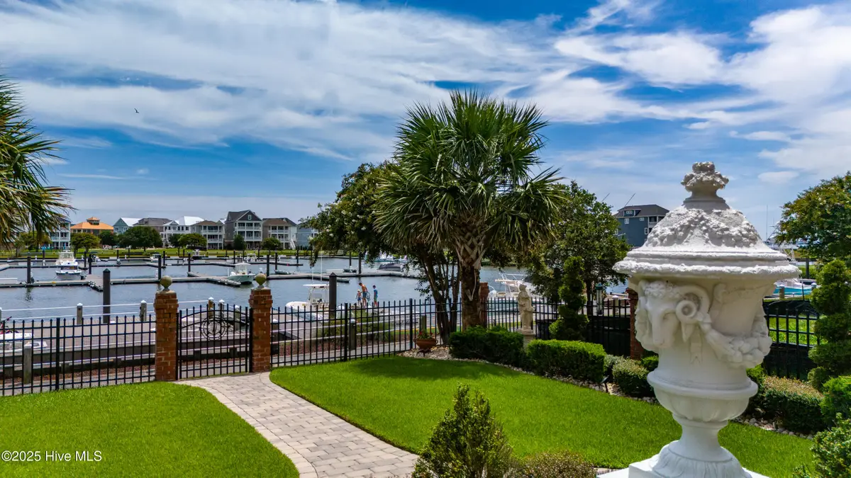458 Kensington Place, Newport, NC 28570 - Image #1