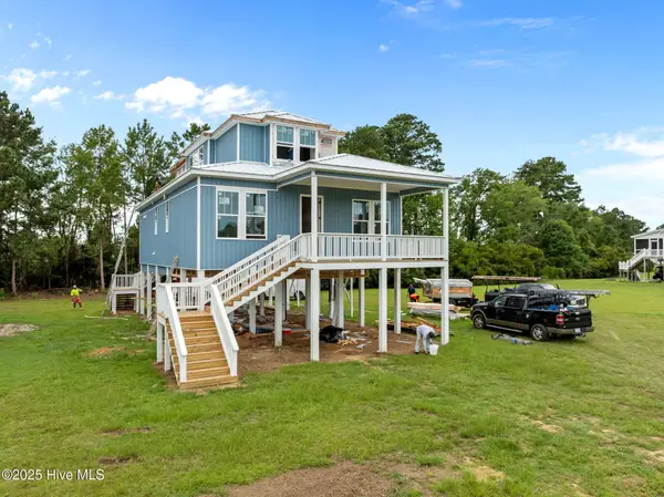 3204 Whichards Beach Road, Chocowinity, NC 27817