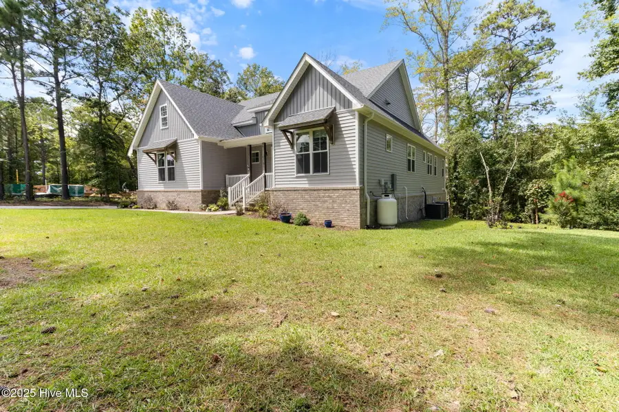 119 Mariners Circle, Sneads Ferry, NC 28460 - Image #2