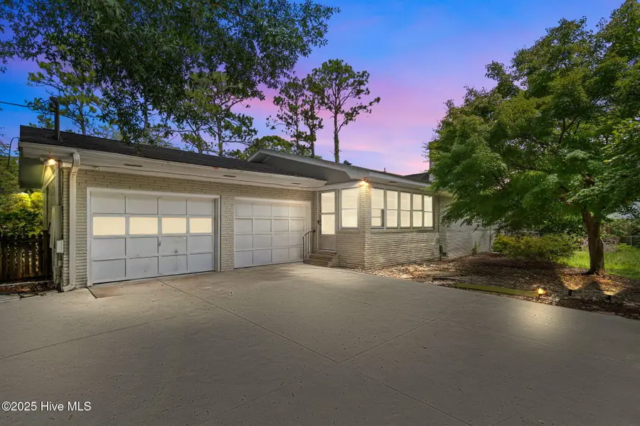 5130 Oriole Drive, Wilmington, NC 28403 - Image #2