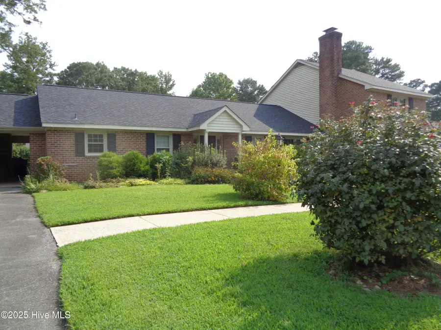 844 Westminster Lane, Kinston, NC 28501 - Image #2