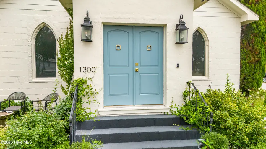 1300 Evans Street, Morehead City, NC 28557 - Image #3