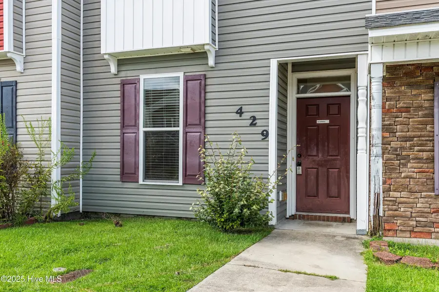 429 Caldwell Loop, Jacksonville, NC 28546 - Image #2