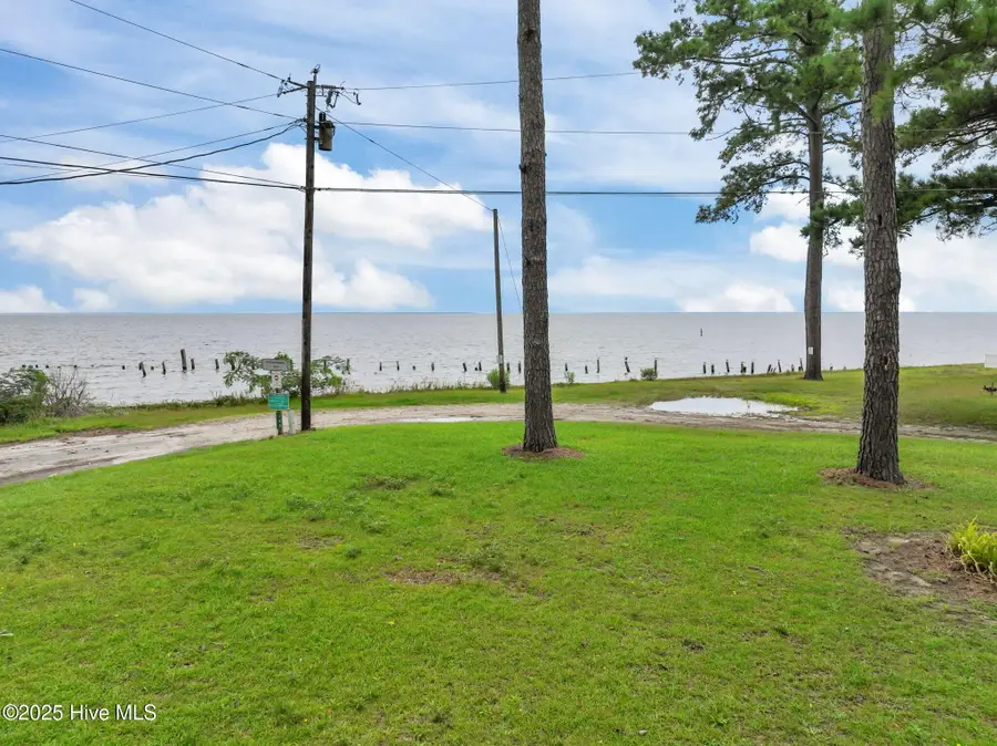 148 Rhodes Drive, Columbia, NC 27925 - Image #3