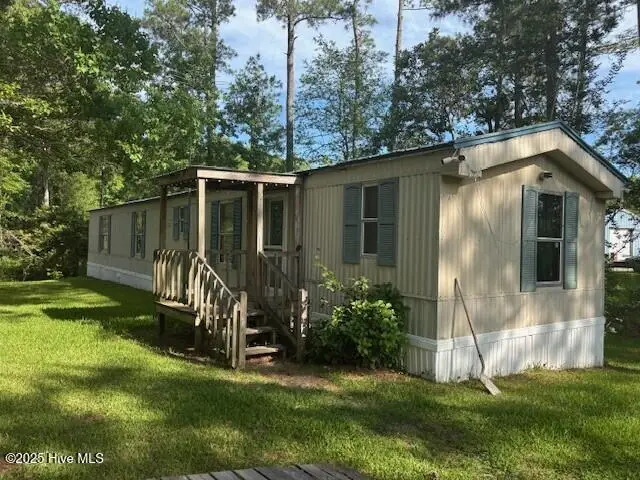 212 Whispering Pines Court, Hampstead, NC 28443 - Image #1