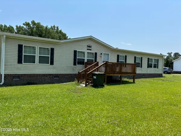 281 S Blizzardtown Road, Beulaville, NC 28518