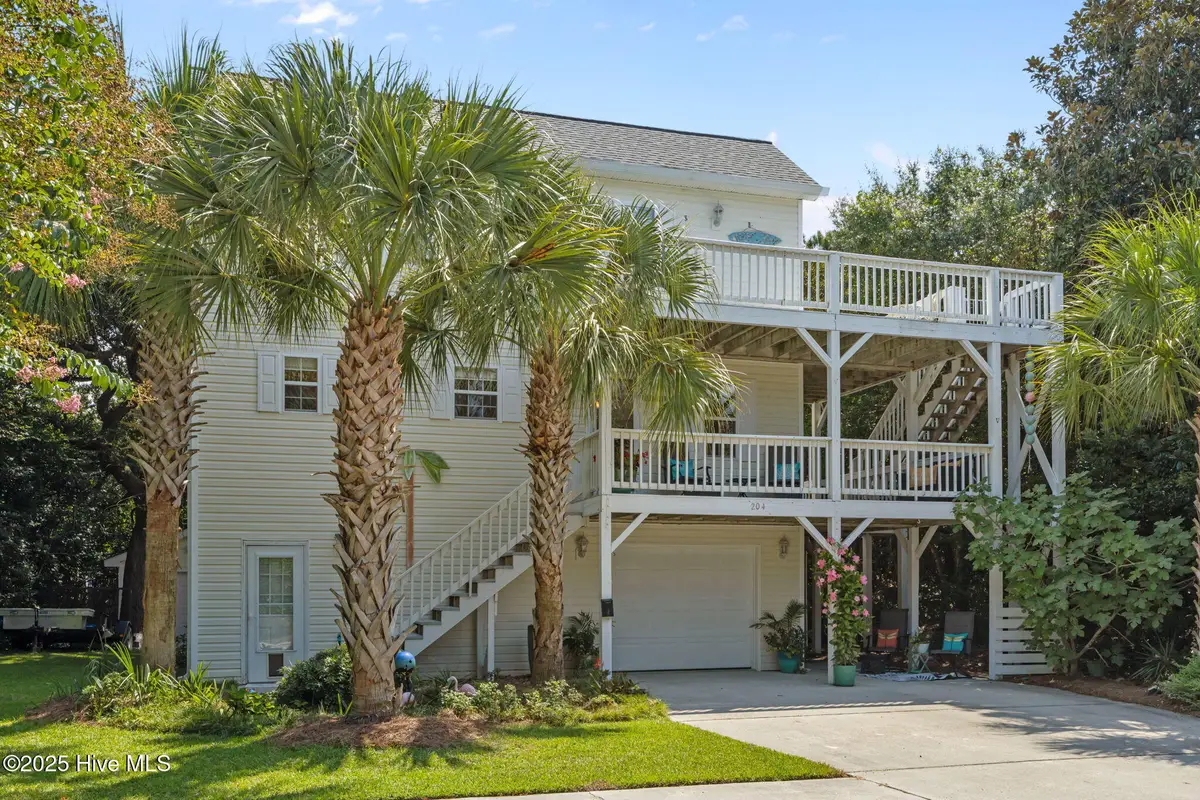 204 Holly Street, Emerald Isle, NC 28594 - Image #1