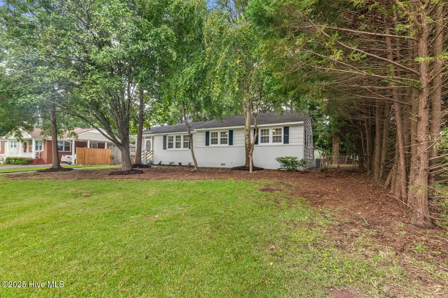 402 Cheyenne Road, Jacksonville, NC 28540 - Image #3