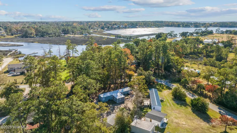 223 Pettiford Road, Peletier, NC 28584 - Image #3