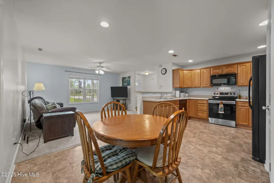 219 Folkstone Road, Holly Ridge, NC 28445 - Image #3