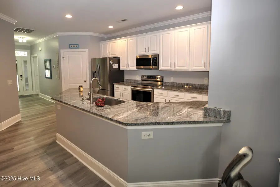 7195 Bonaventure Street Sw #403, Ocean Isle Beach, NC 28469 - Image #2